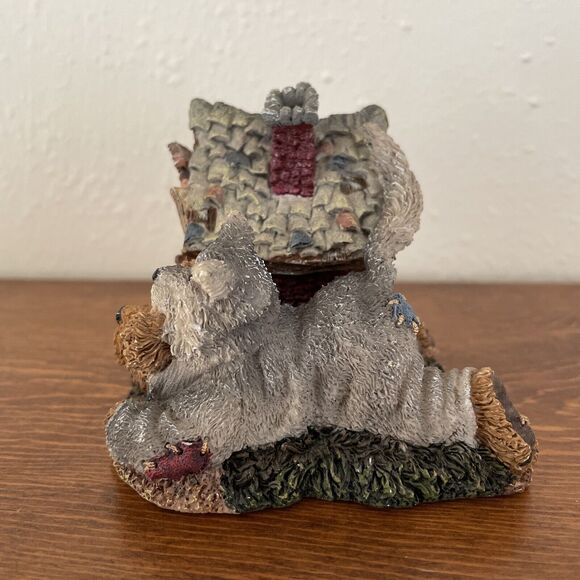 Boyds Bears "Huff P. Wolf with Bacon Porkchop Hamlet" 3 Little Pigs house #2456 - Picture 2 of 9